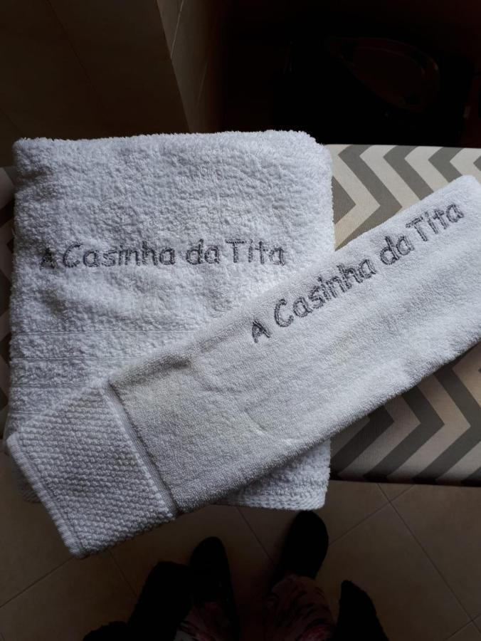 A Casinha Da Tita - Moradia Com Terraco Villa ซัมบูเจย์ราโดมาร์ ภายนอก รูปภาพ